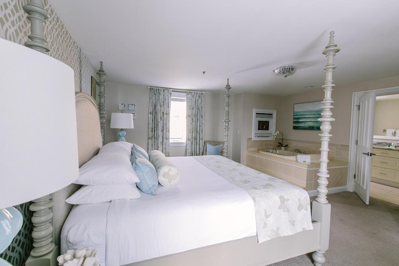 The Bayberry Bed & Breakfast Newport Exterior photo