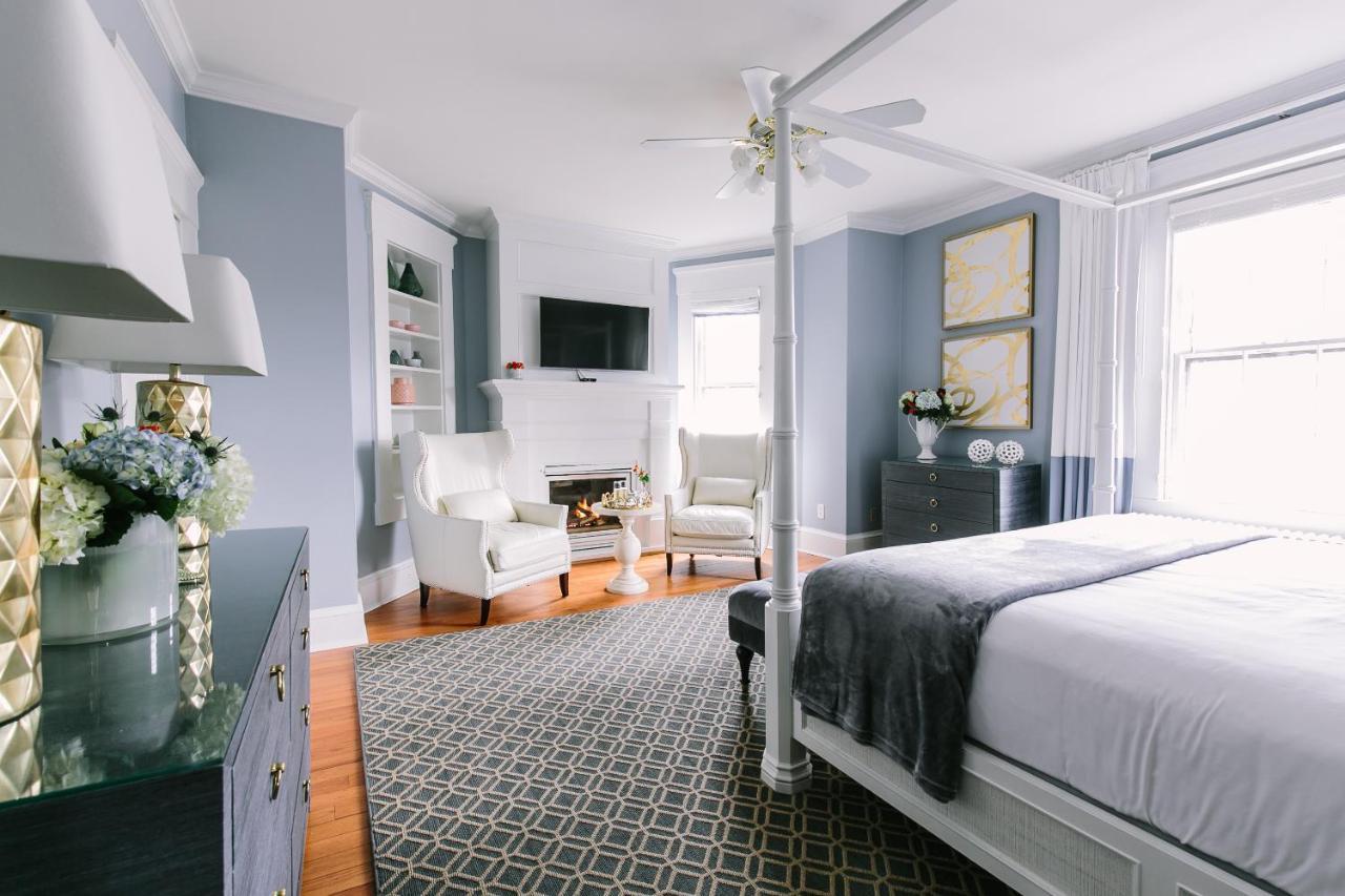 The Bayberry Bed & Breakfast Newport Exterior photo